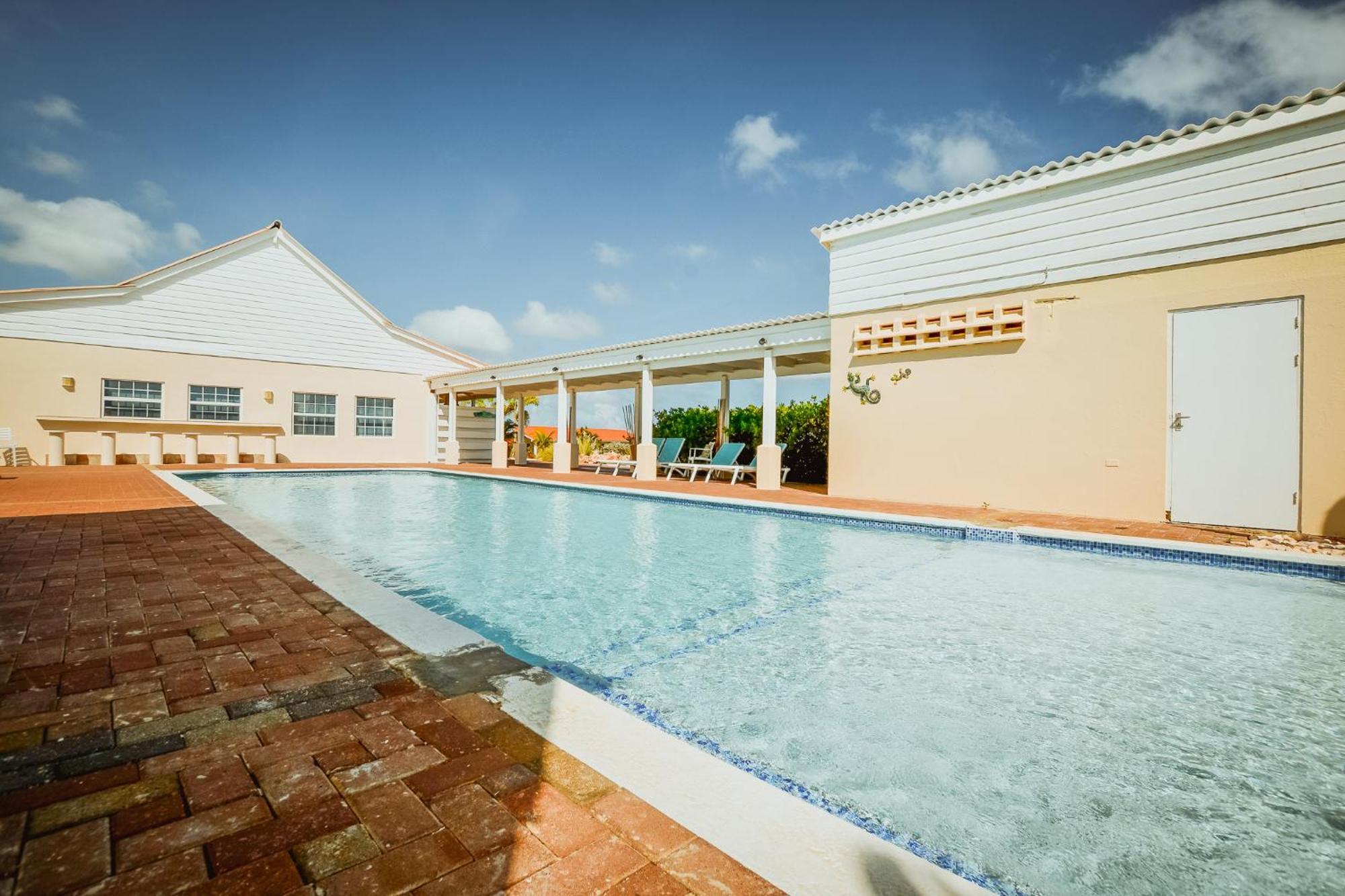 Santa Catharina Resort - Casa Samson Виллемстад Экстерьер фото