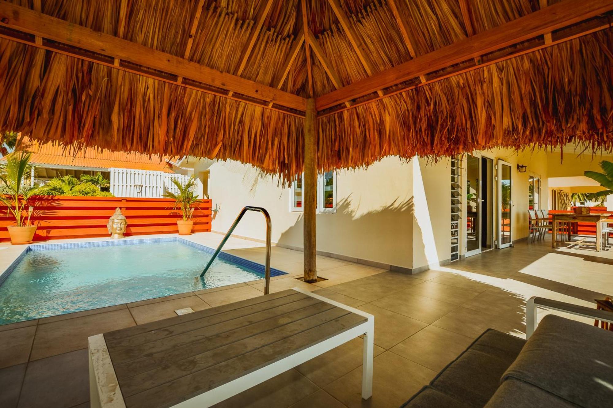 Santa Catharina Resort - Casa Samson Виллемстад Экстерьер фото